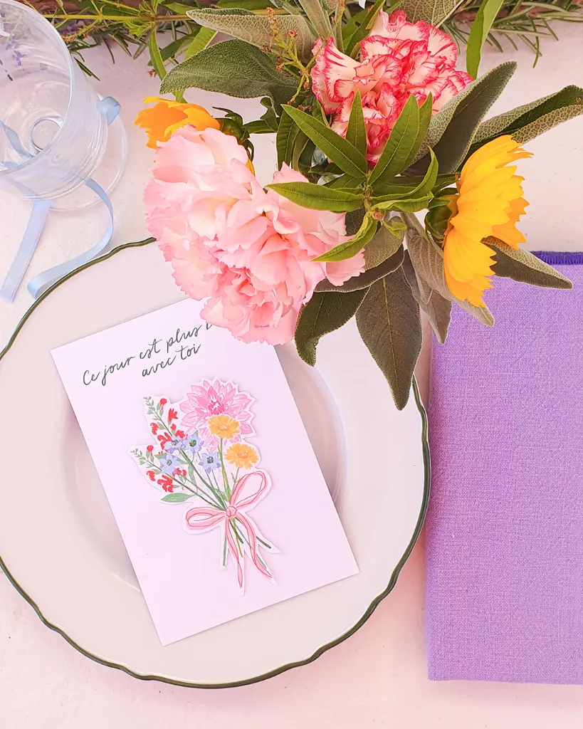 messages-assiette-invites-coeur-joyeux.webp